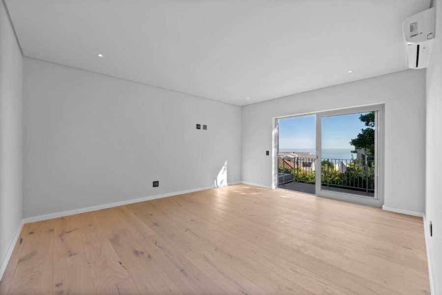 5 Bedroom Property for Sale in Camps Bay Western Cape